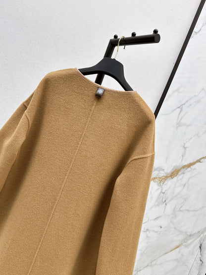 Louis 25fw reversible coat