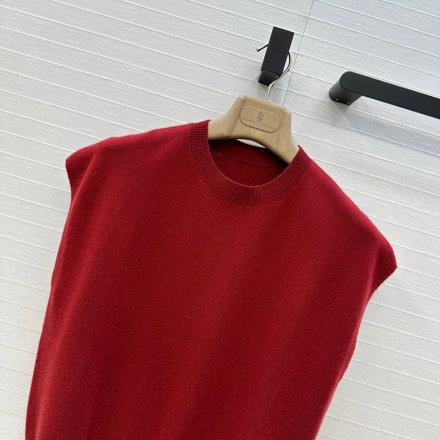 Brun 25fw cashmere vest