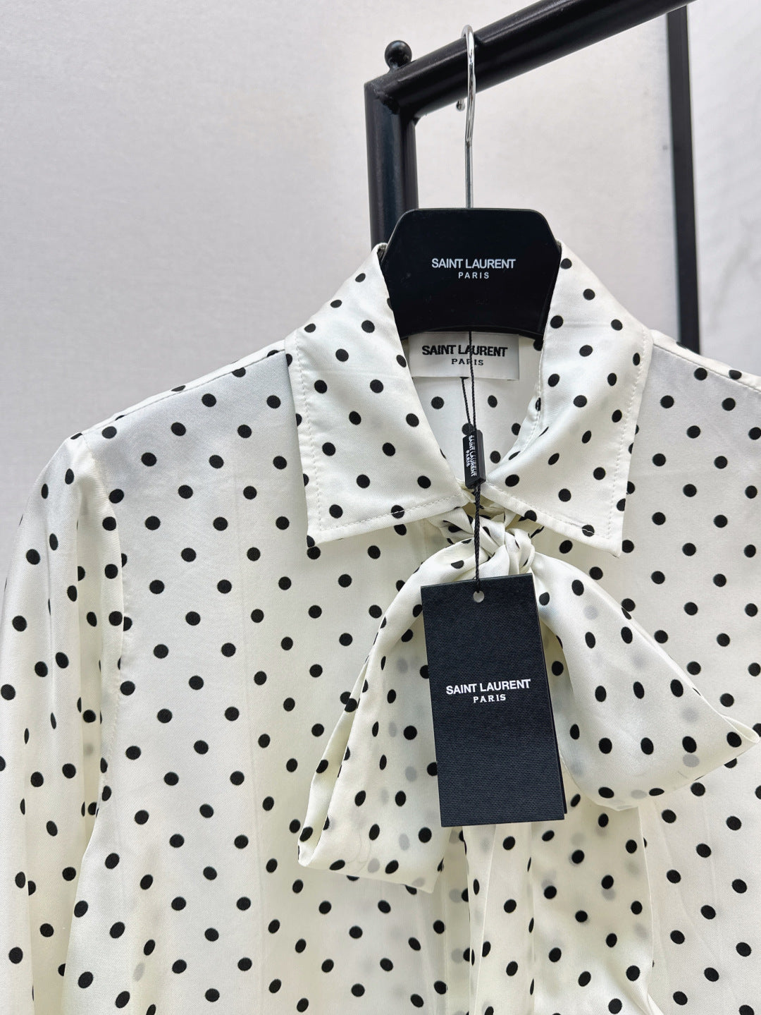 Saint lau 25fw silk shirt