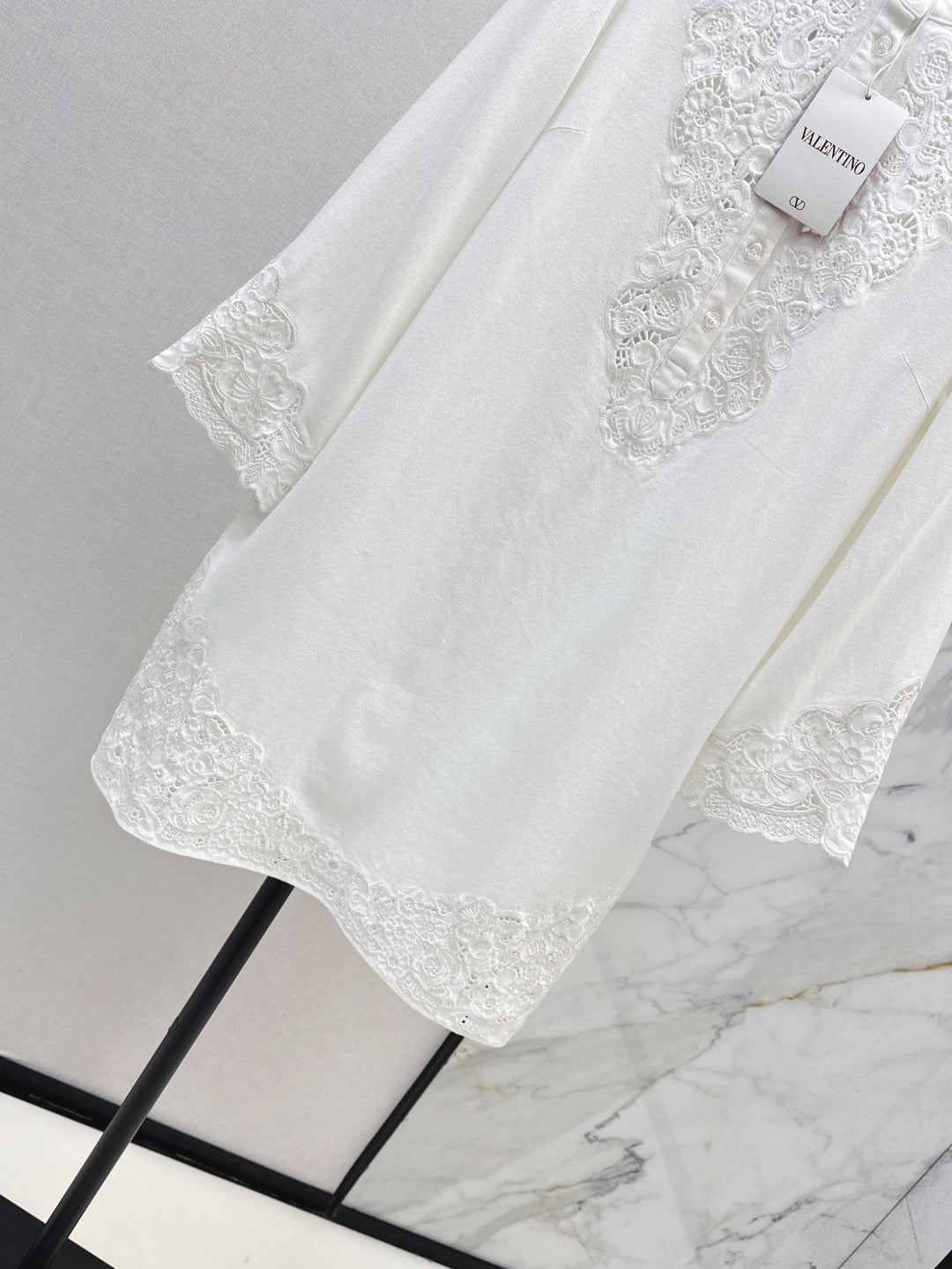 Valen 25ss embroidered dress