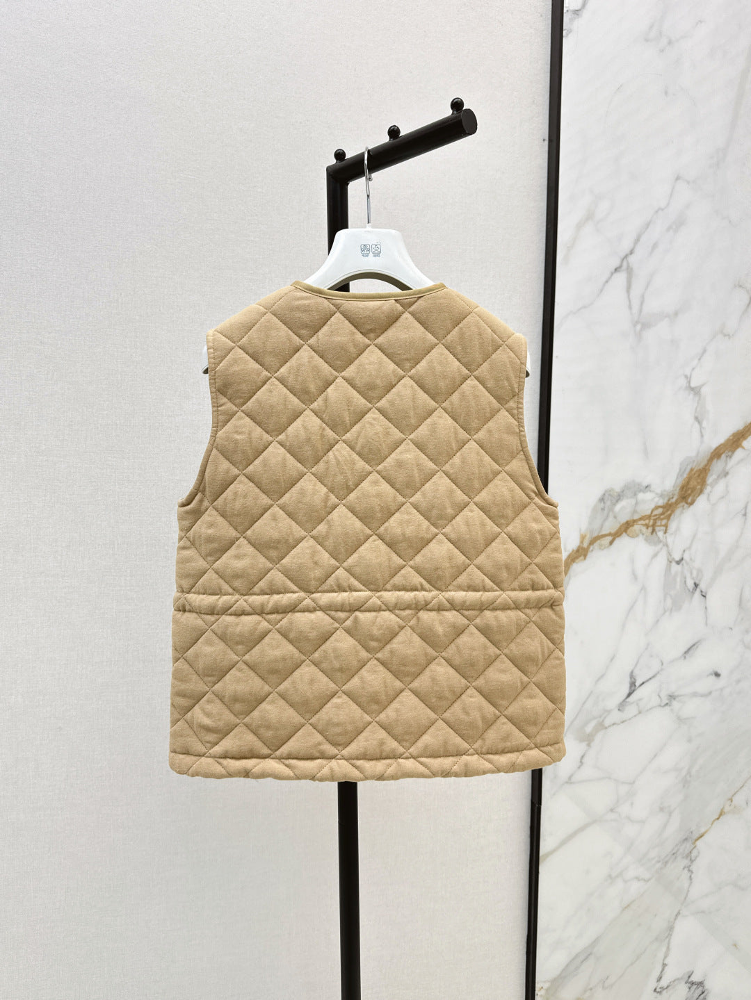 Monc 25fw down vest