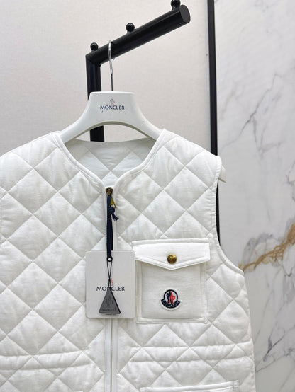 Monc 25fw down vest
