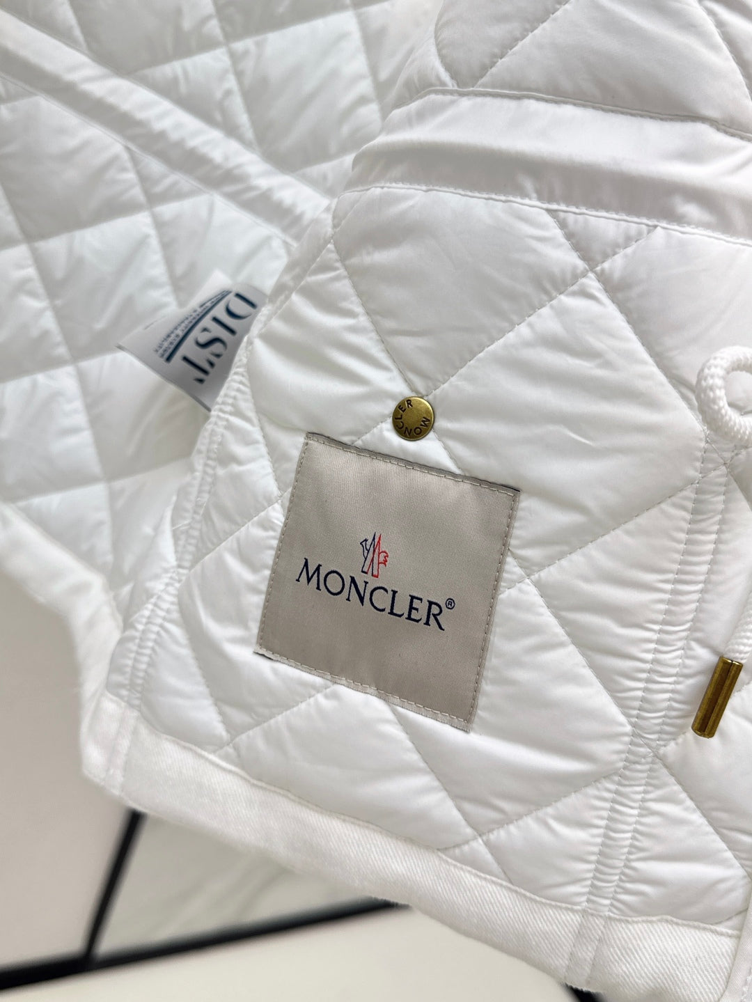 Monc 25fw down vest