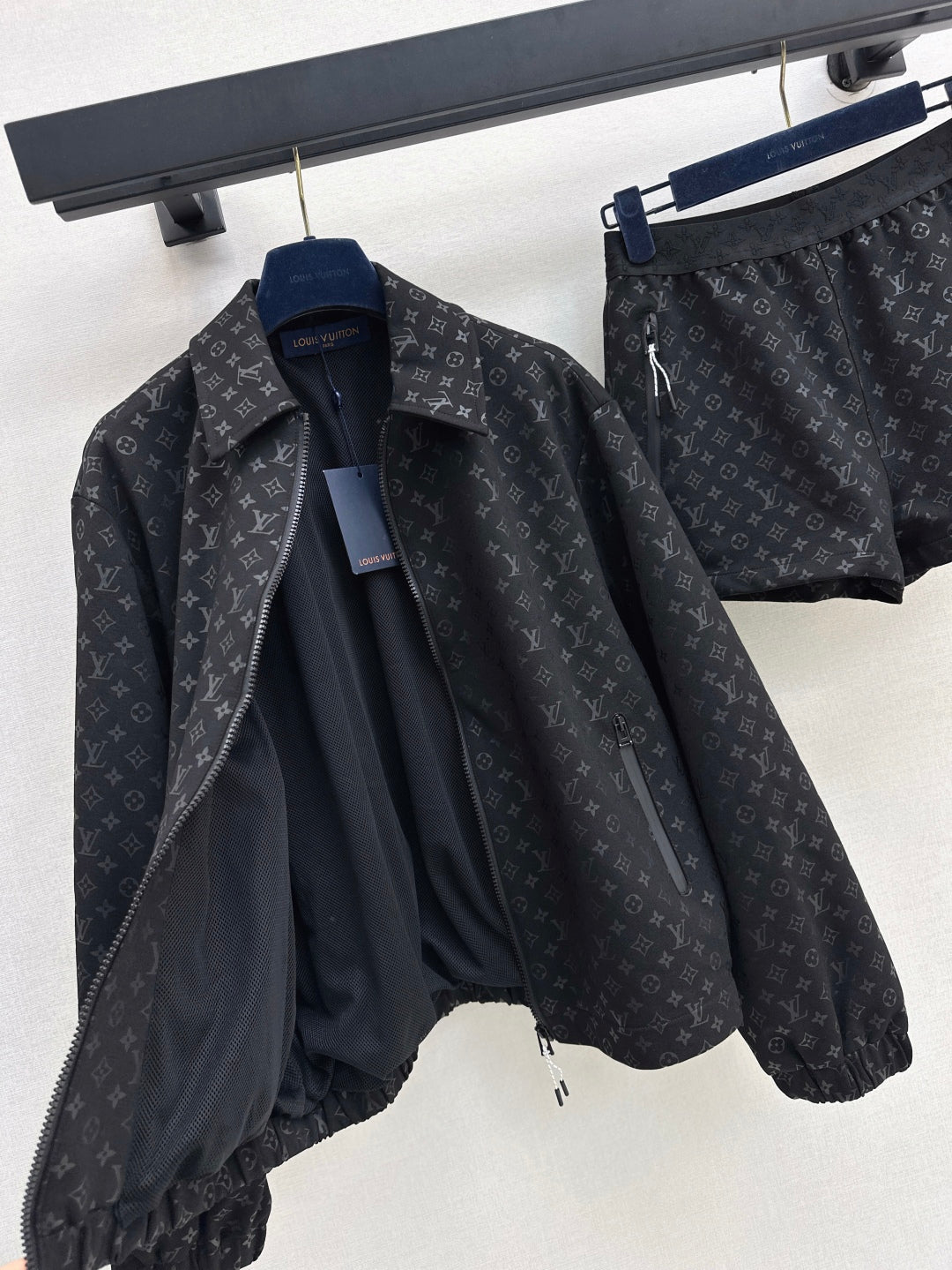 Louis 25fw printed suit