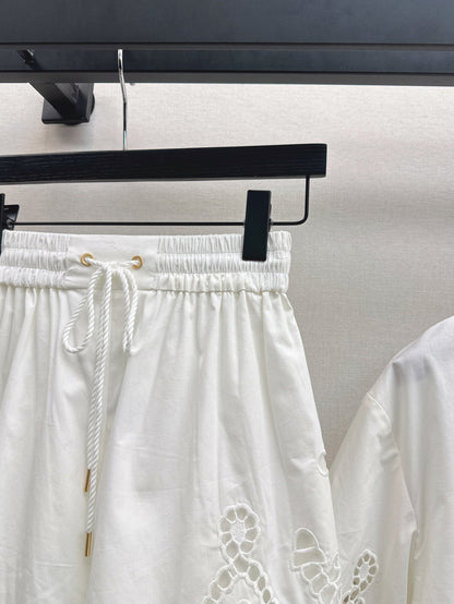 Zimm 25ss embroidered short