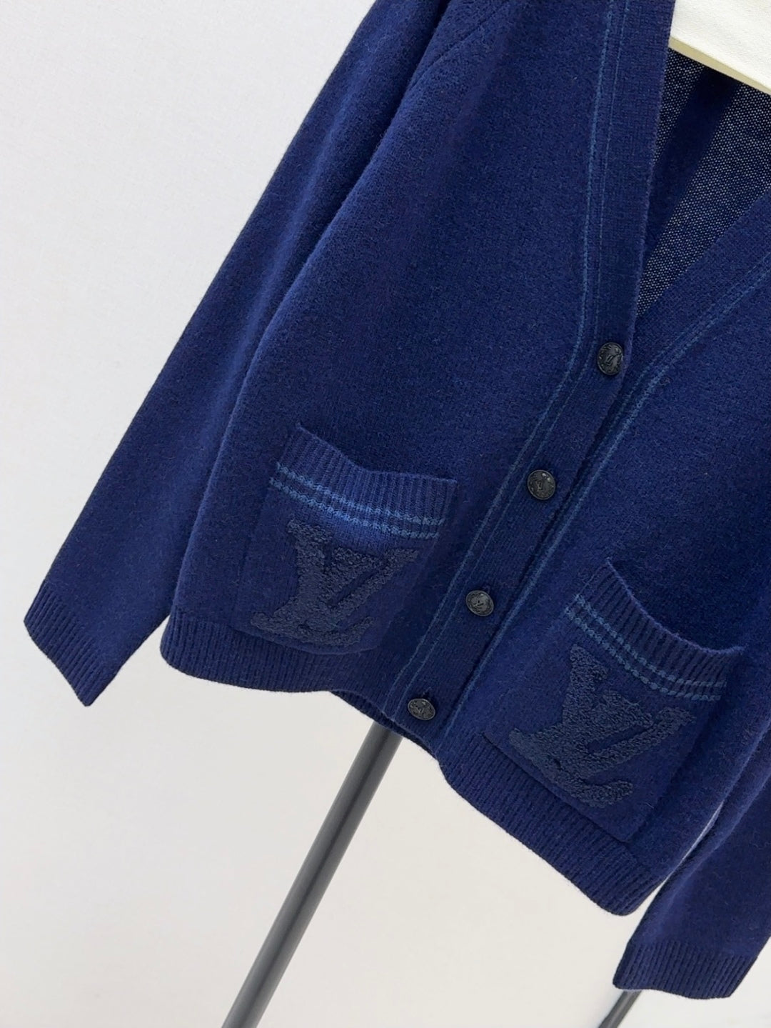 Louis 25fw knitted cashmere cardigan