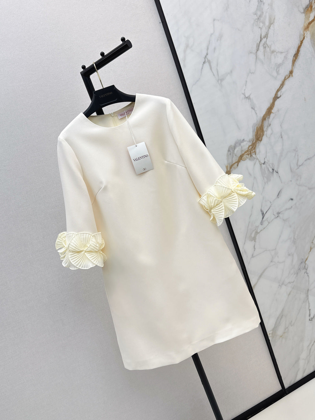 Valen 25fw ruffle dress