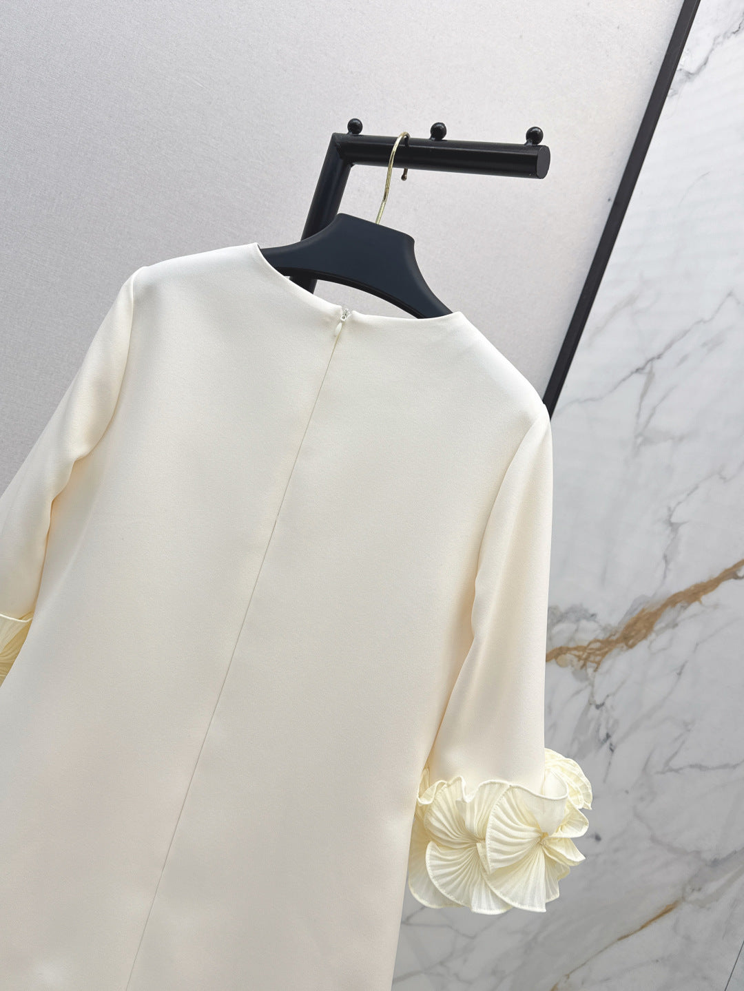 Valen 25fw ruffle dress