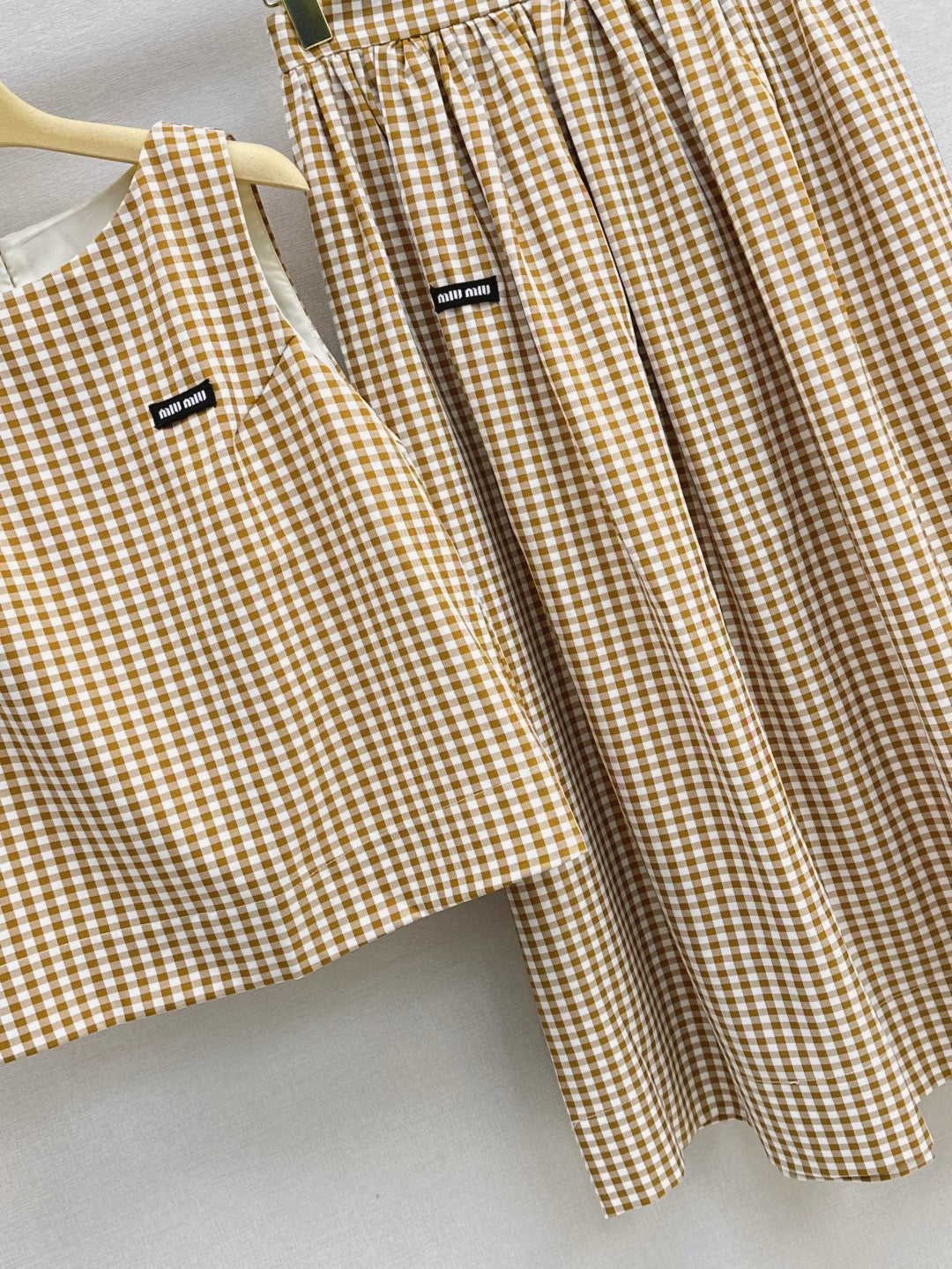 Miu 25ss plaid suit