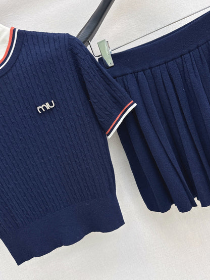 Miu 25fw knitted suit