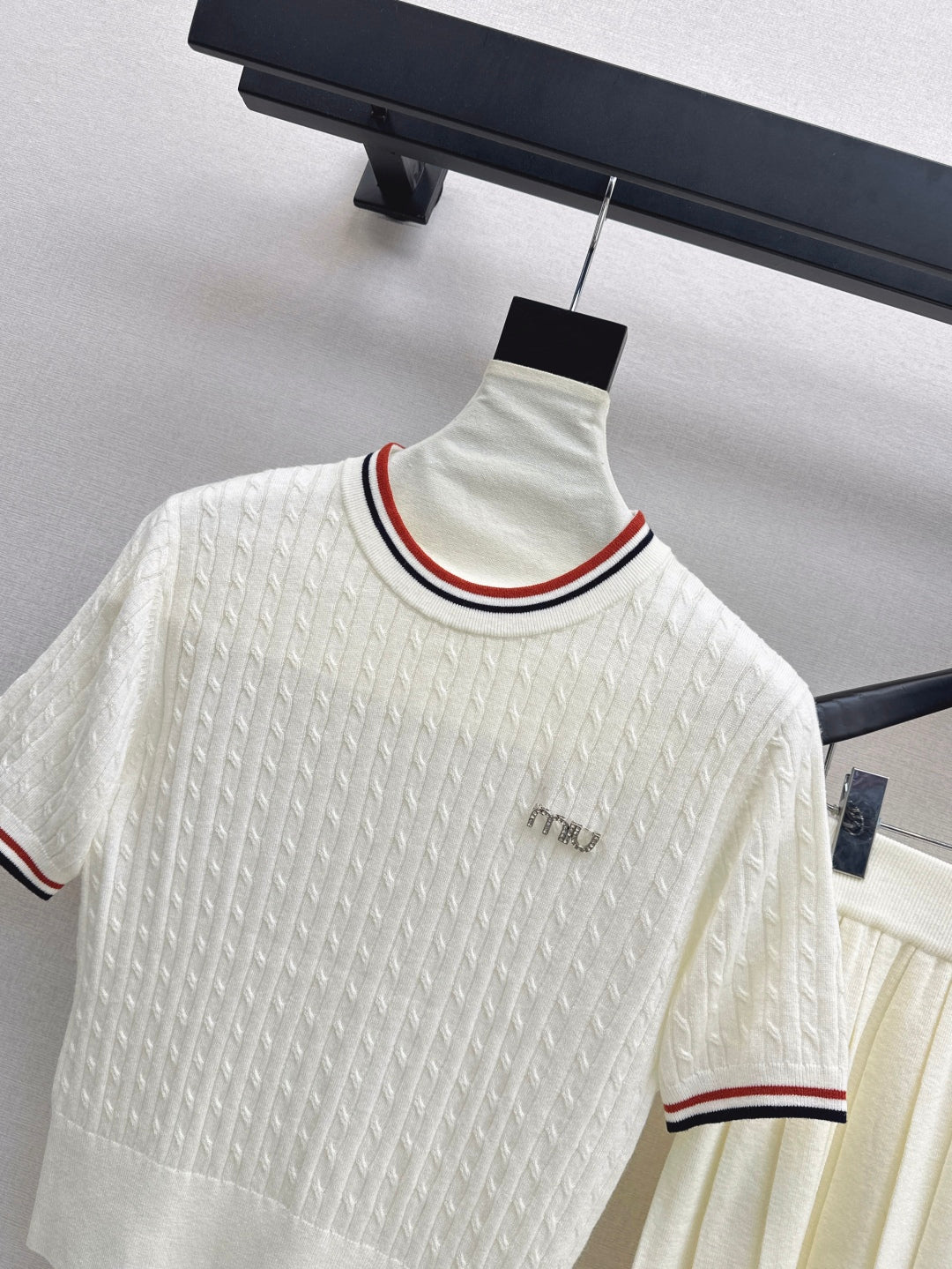 Miu 25fw knitted suit