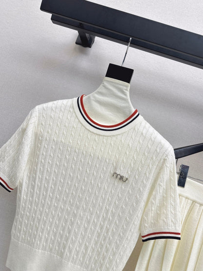 Miu 25fw knitted suit