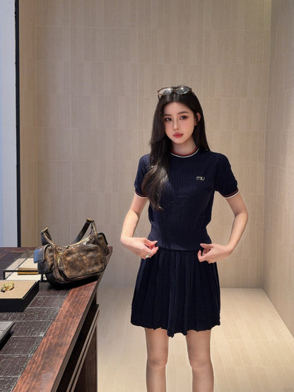 Miu 25fw knitted suit