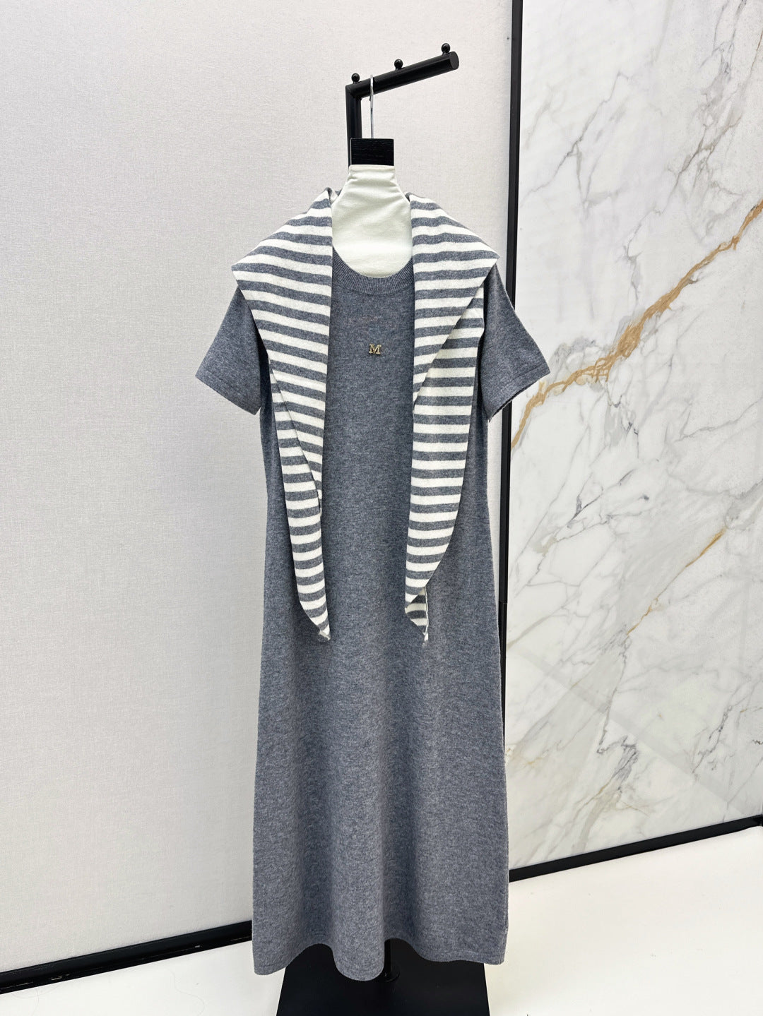 Max 25fw shawl dress