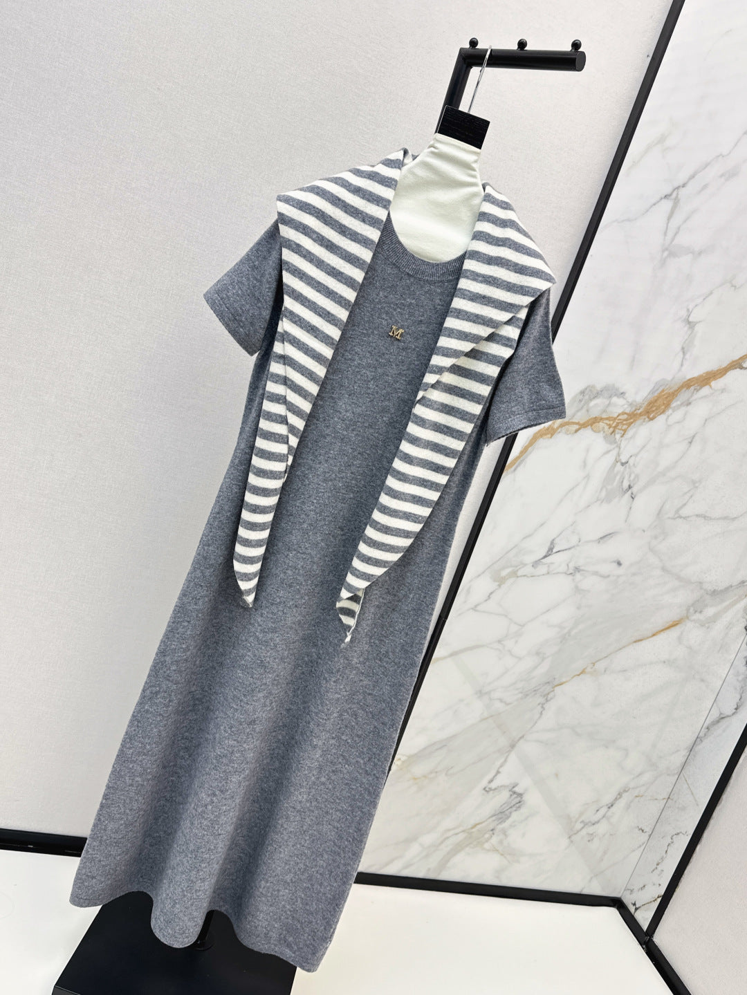 Max 25fw shawl dress