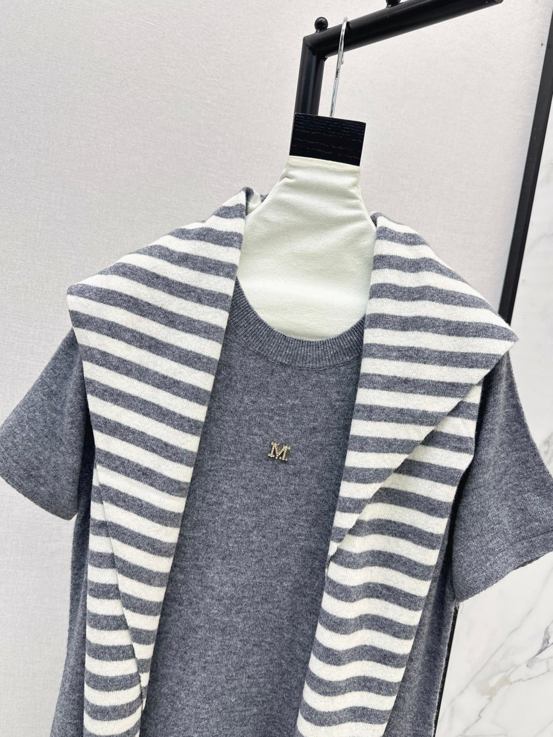 Max 25fw shawl dress