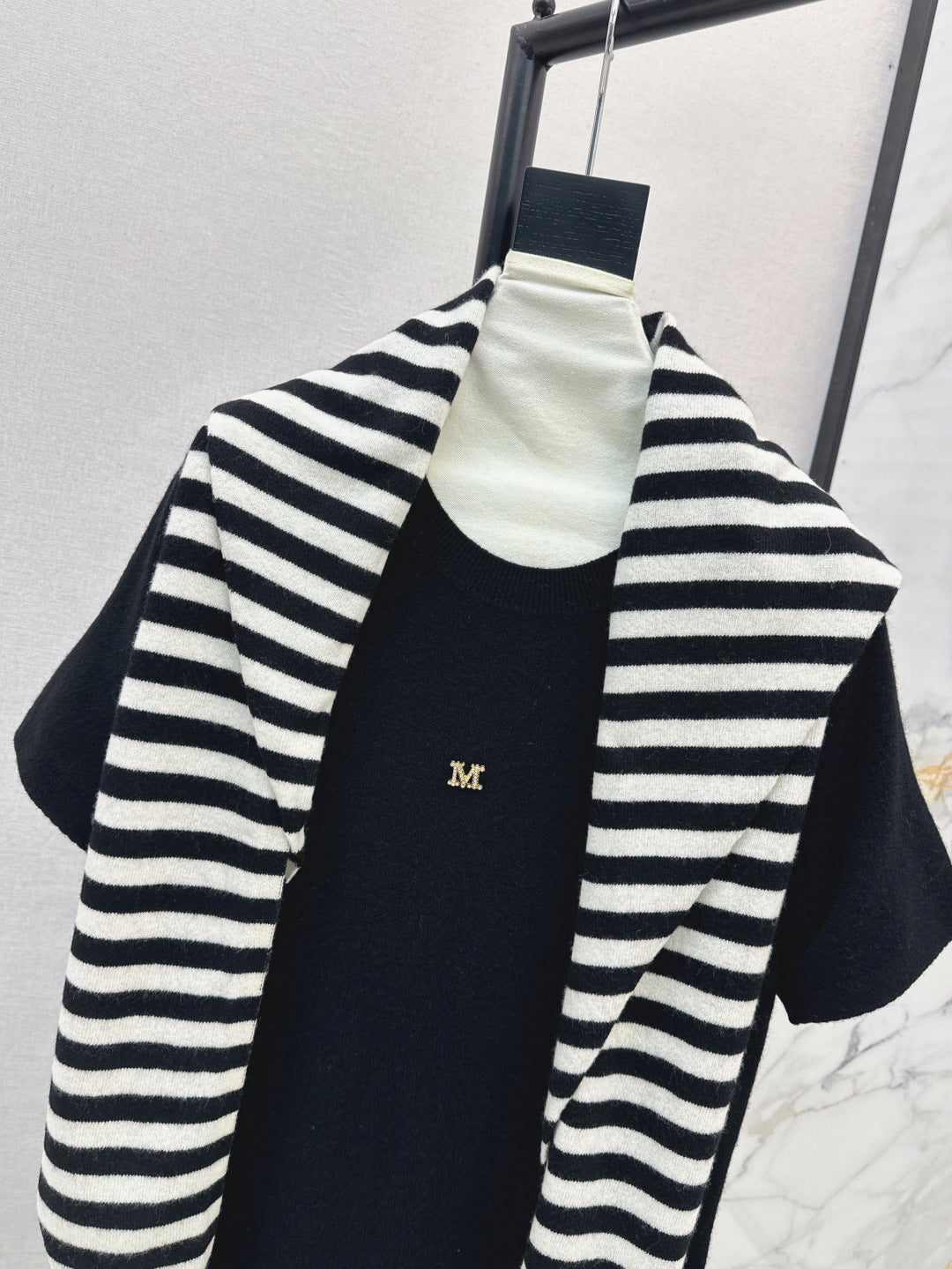 Max 25fw shawl dress