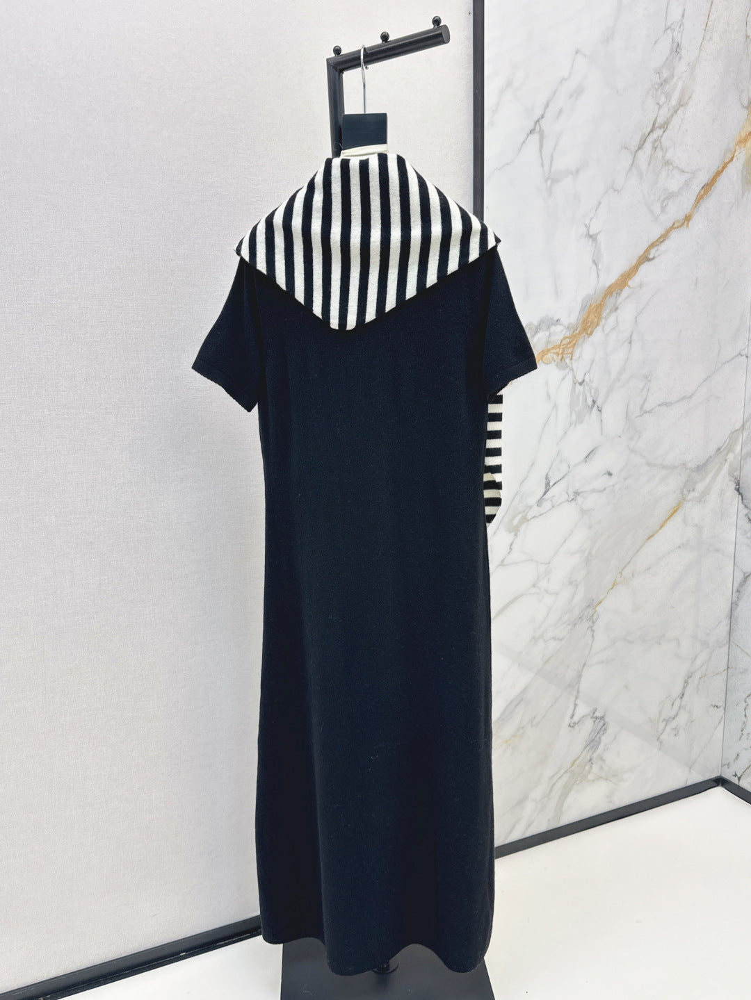 Max 25fw shawl dress
