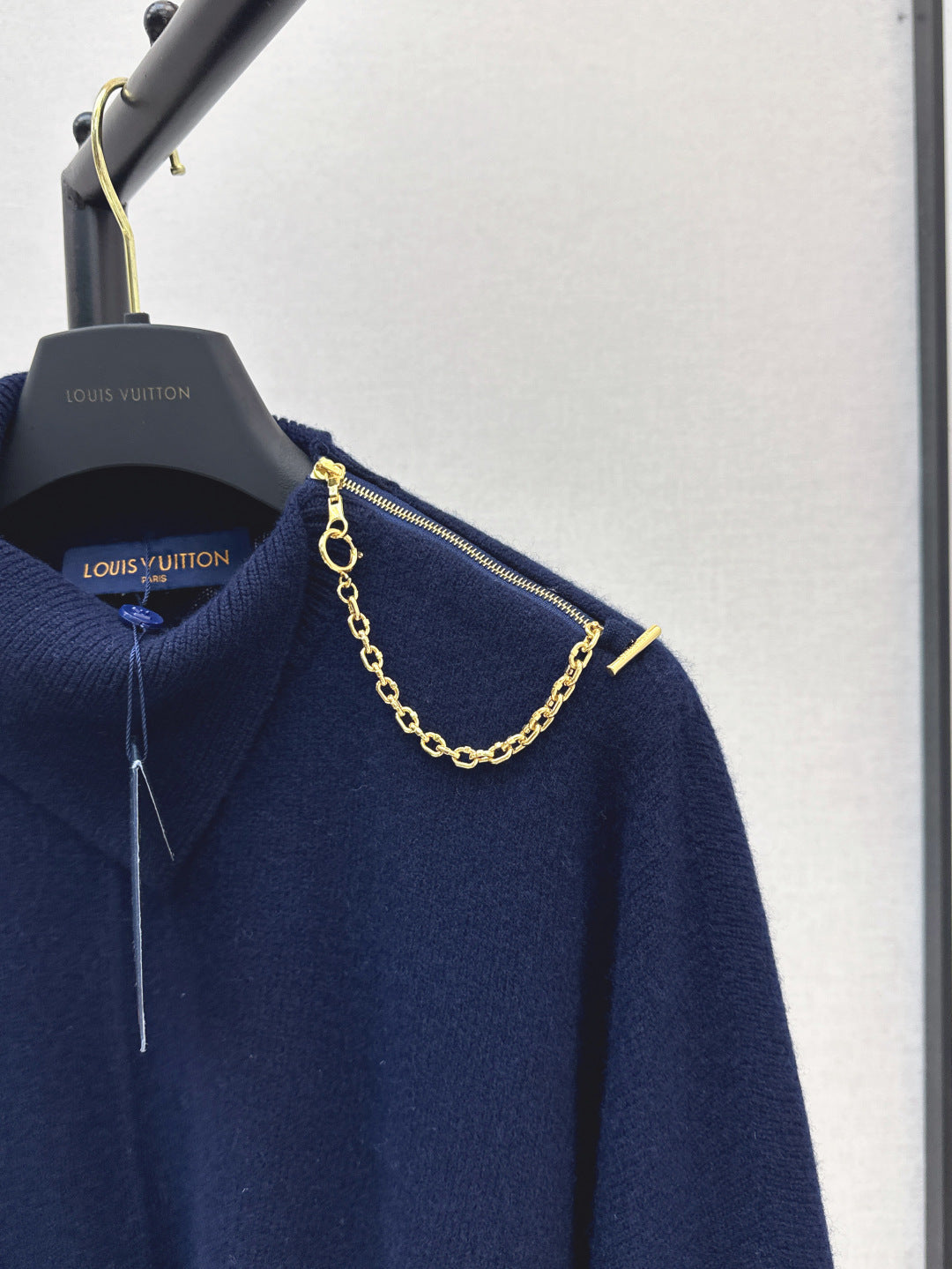 Louis 25fw sweater