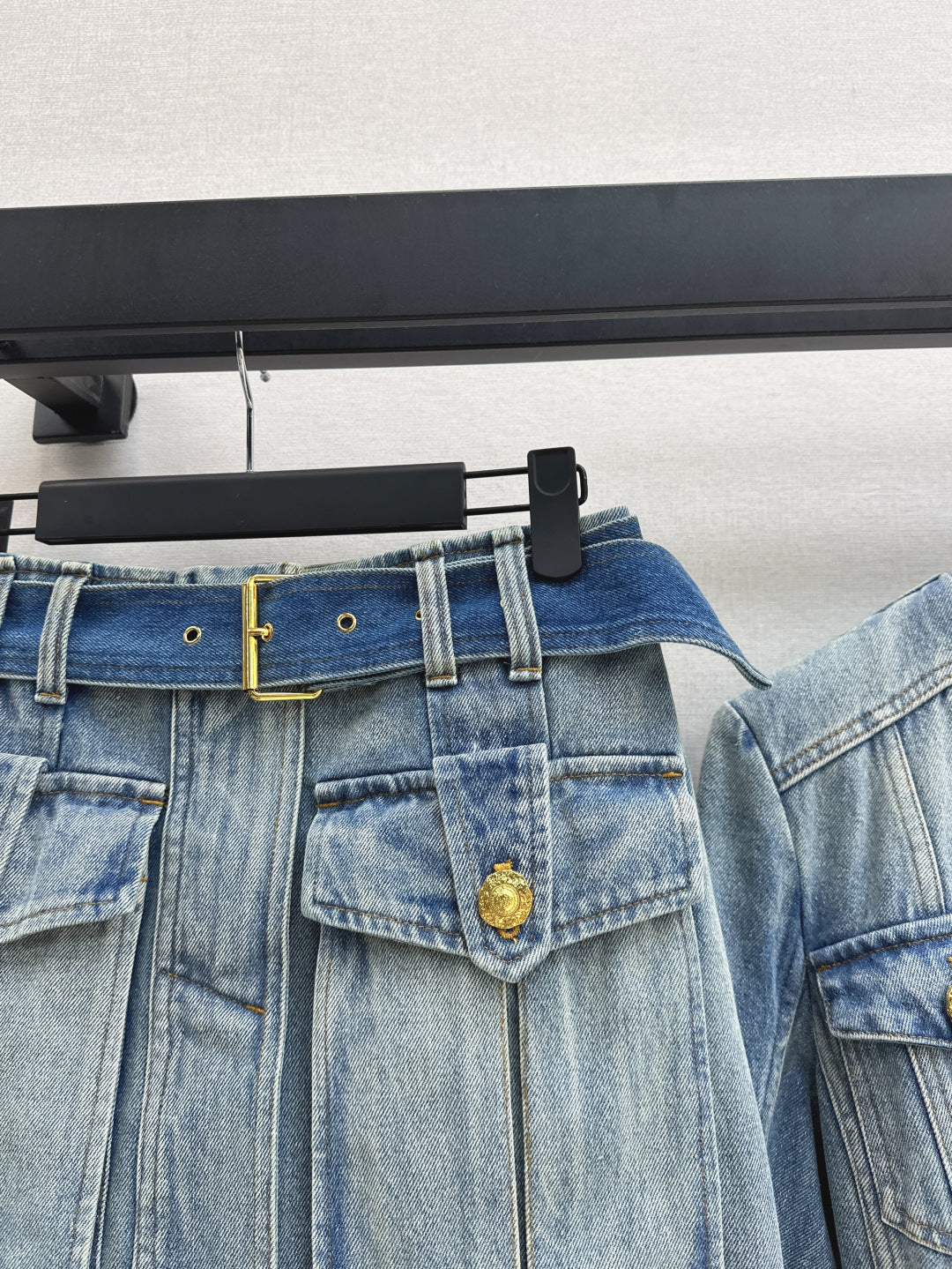 Balm 25fw denim skirt