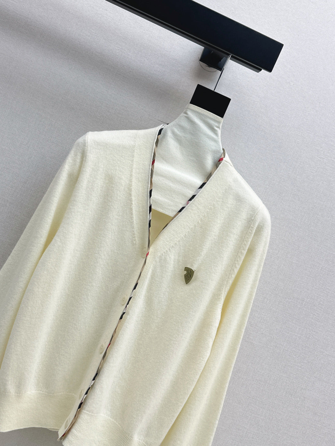 Bur 25fw knitted cardigan