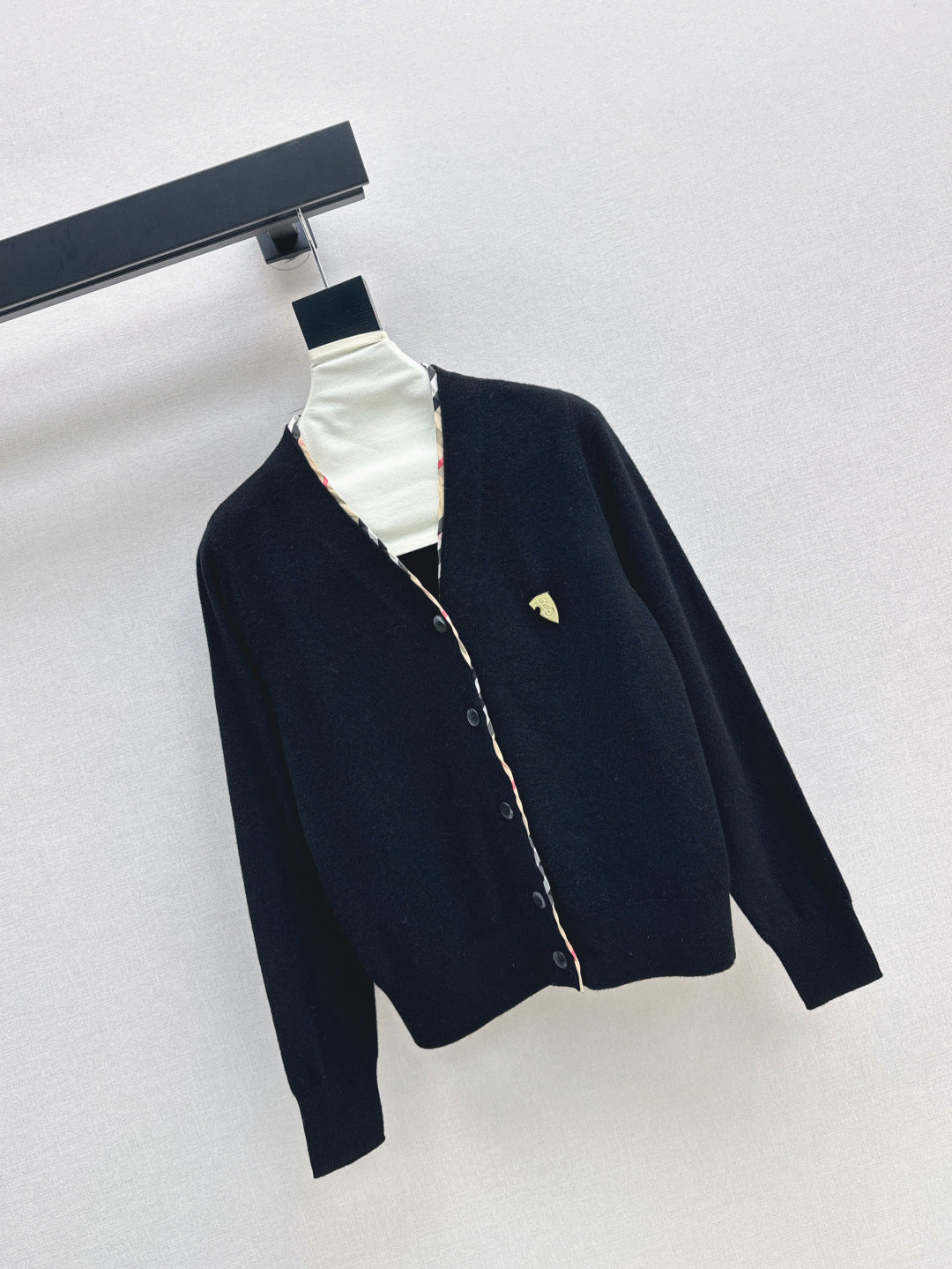 Bur 25fw knitted cardigan