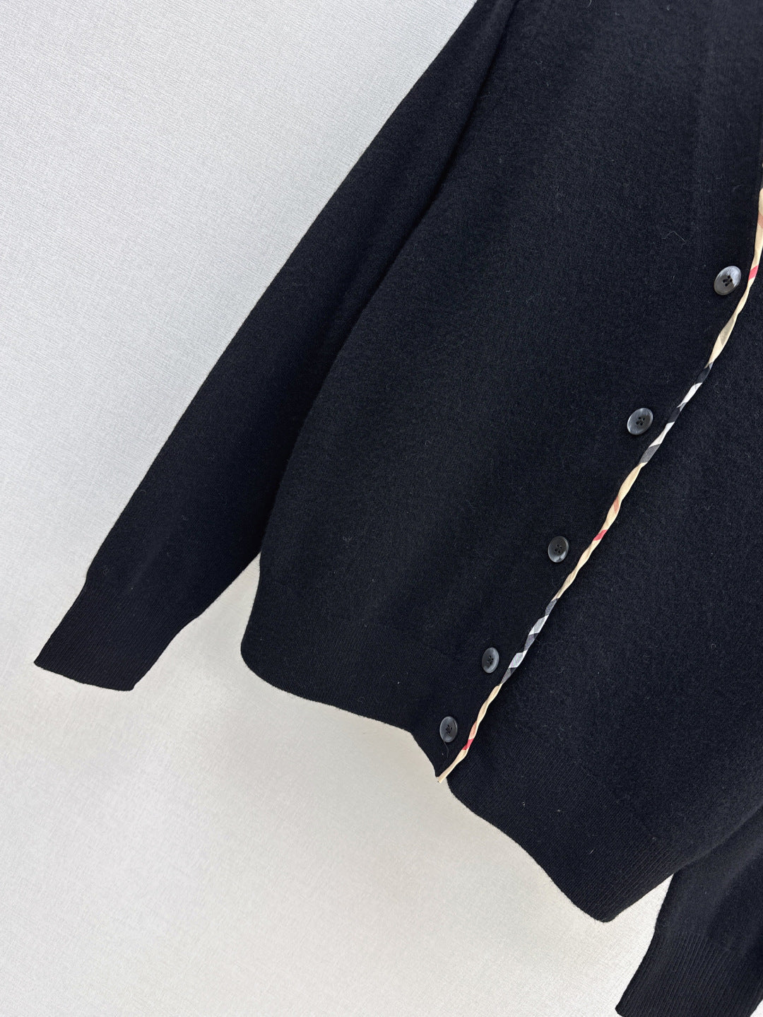 Bur 25fw knitted cardigan