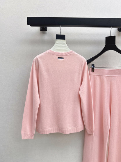 Max 25fw knitted suit
