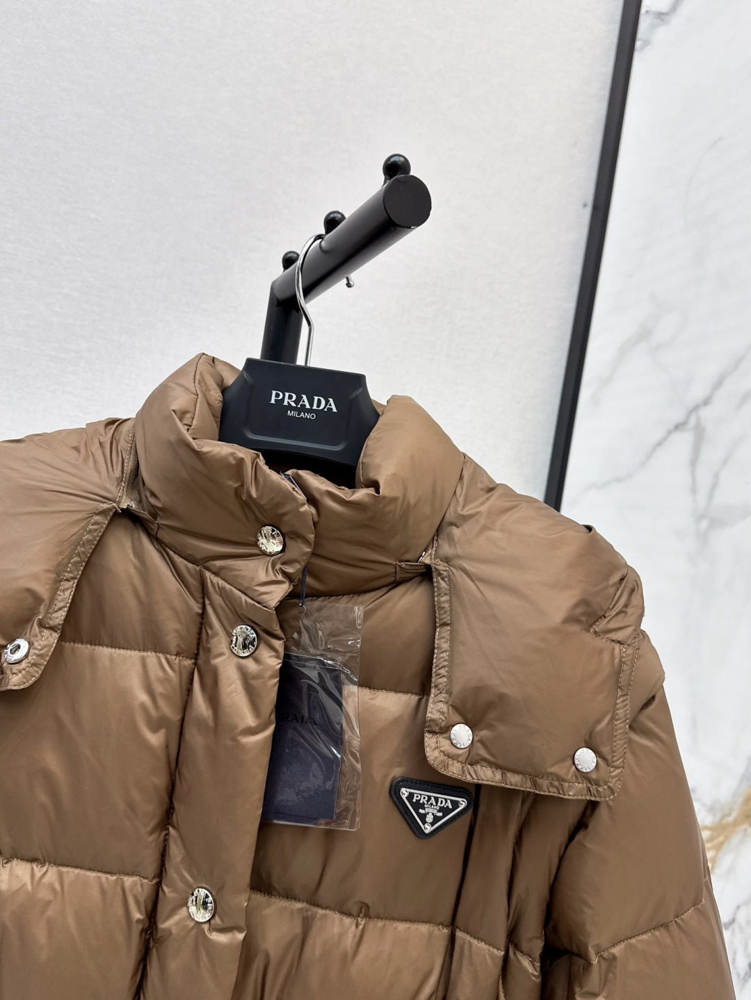Pra 25fw removable sleeves down jacket