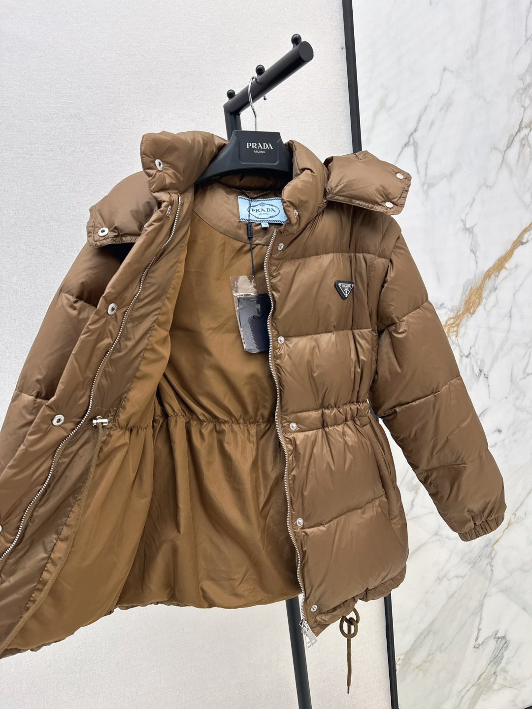 Pra 25fw removable sleeves down jacket