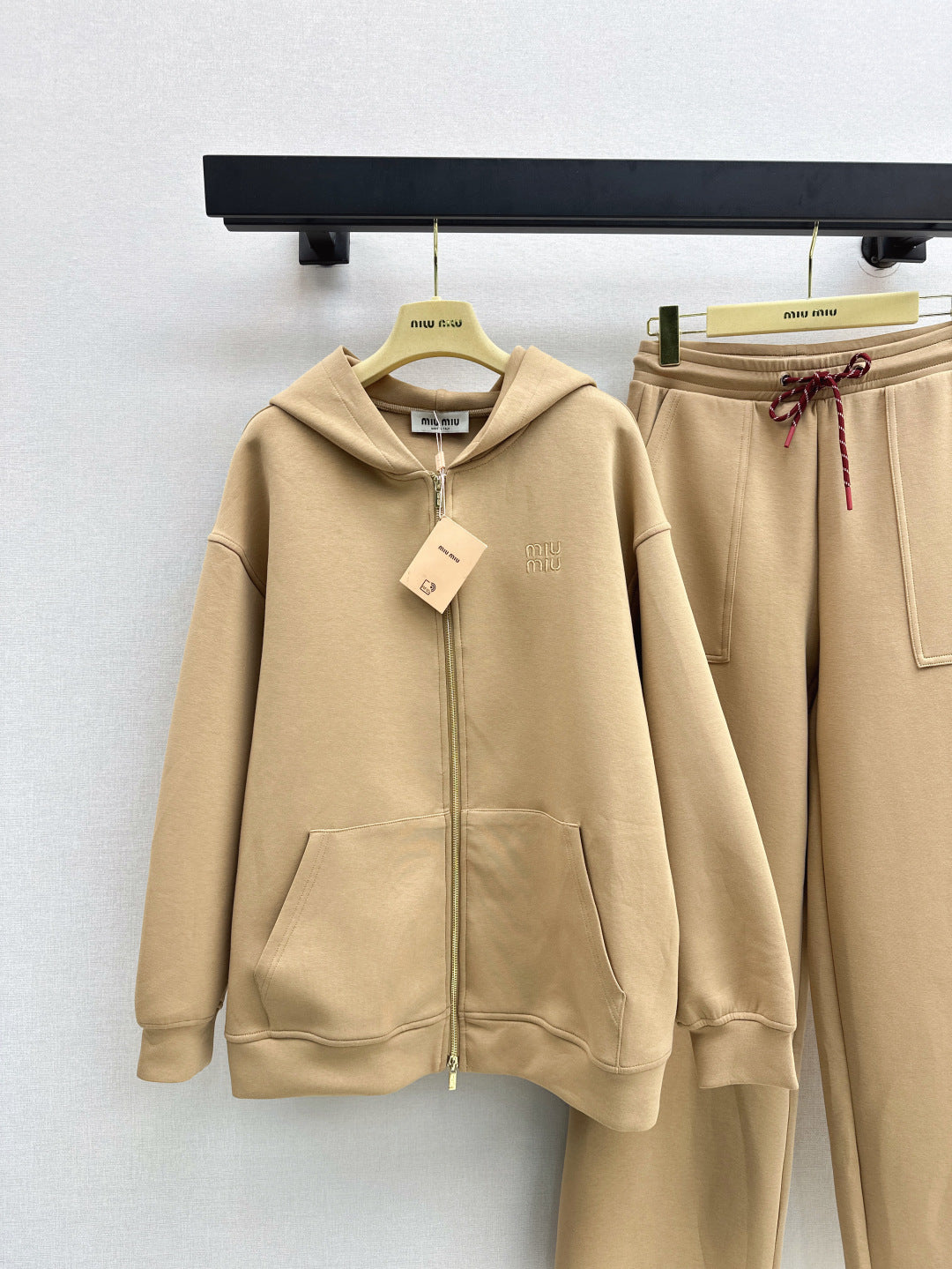 Miu 25fw tracksuit