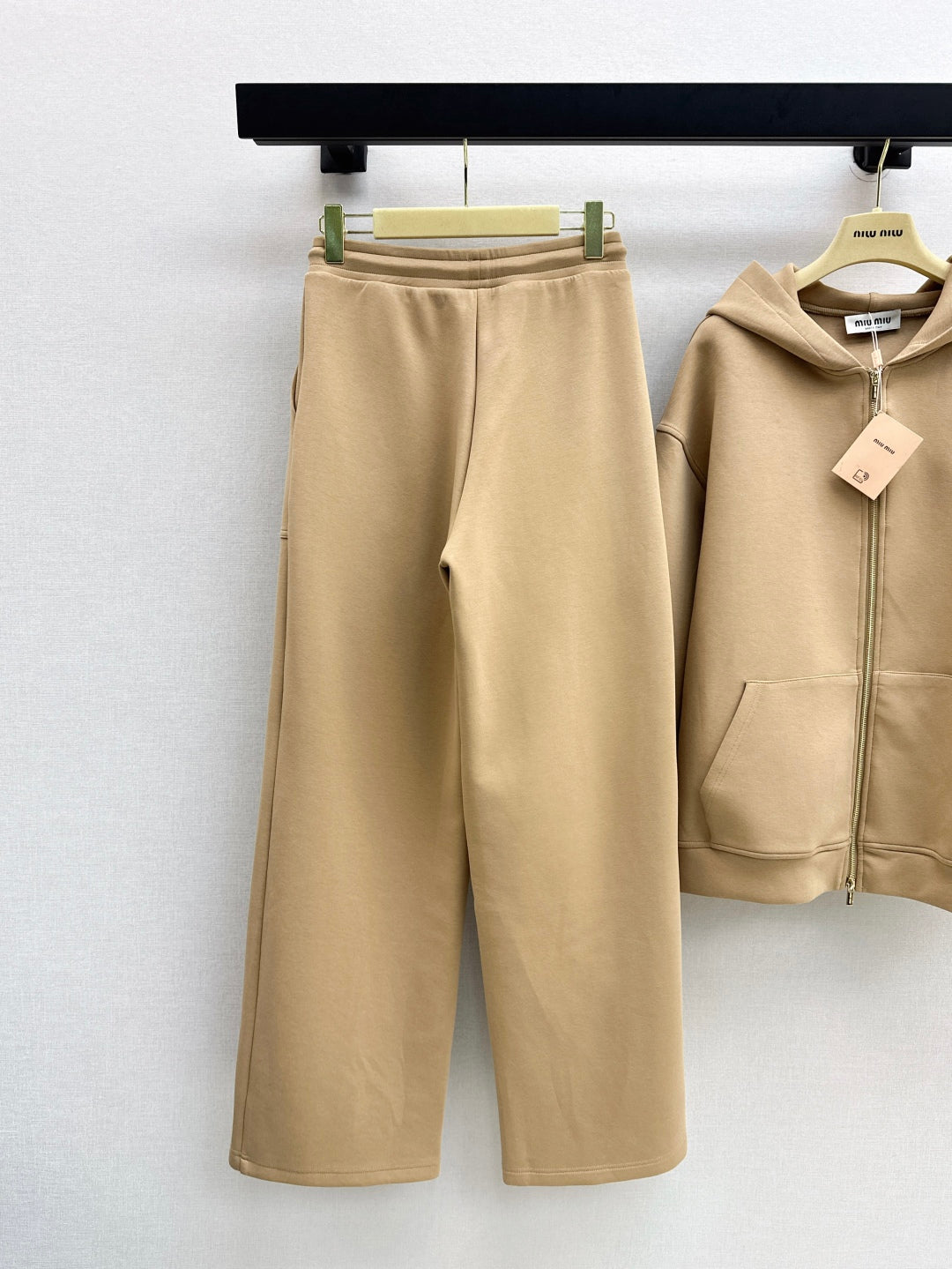 Miu 25fw tracksuit