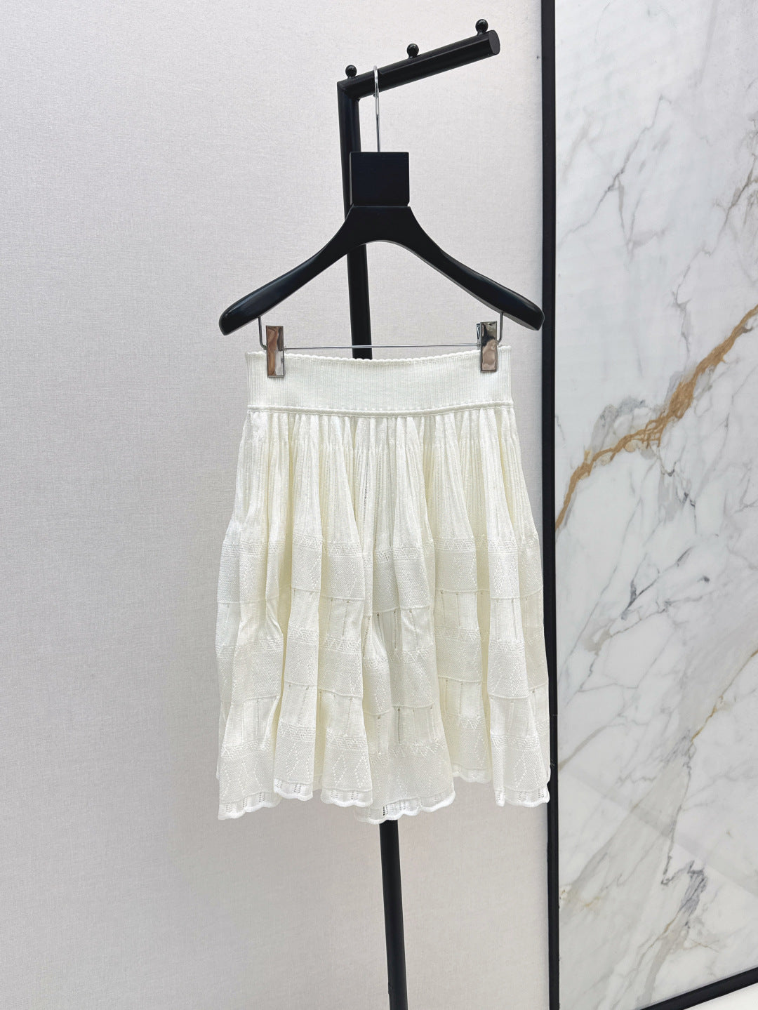 Ala 25fw knitted skirt