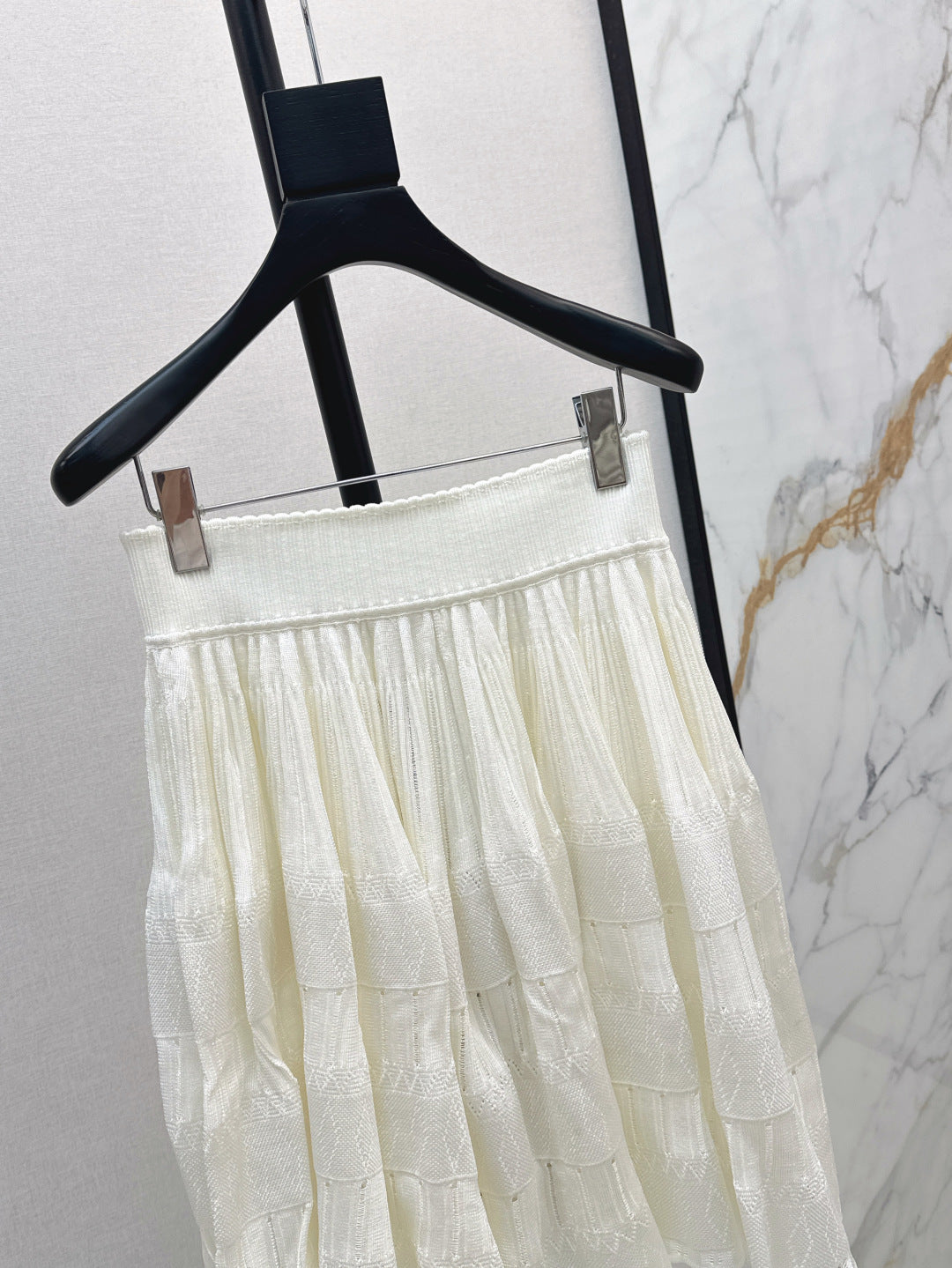 Ala 25fw knitted skirt
