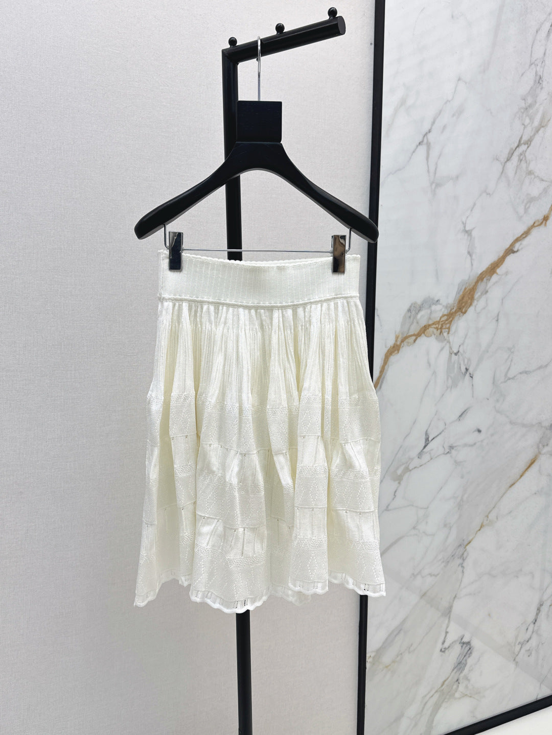 Ala 25fw knitted skirt