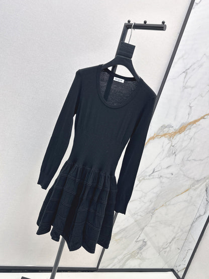 Ala 25fw wool dress