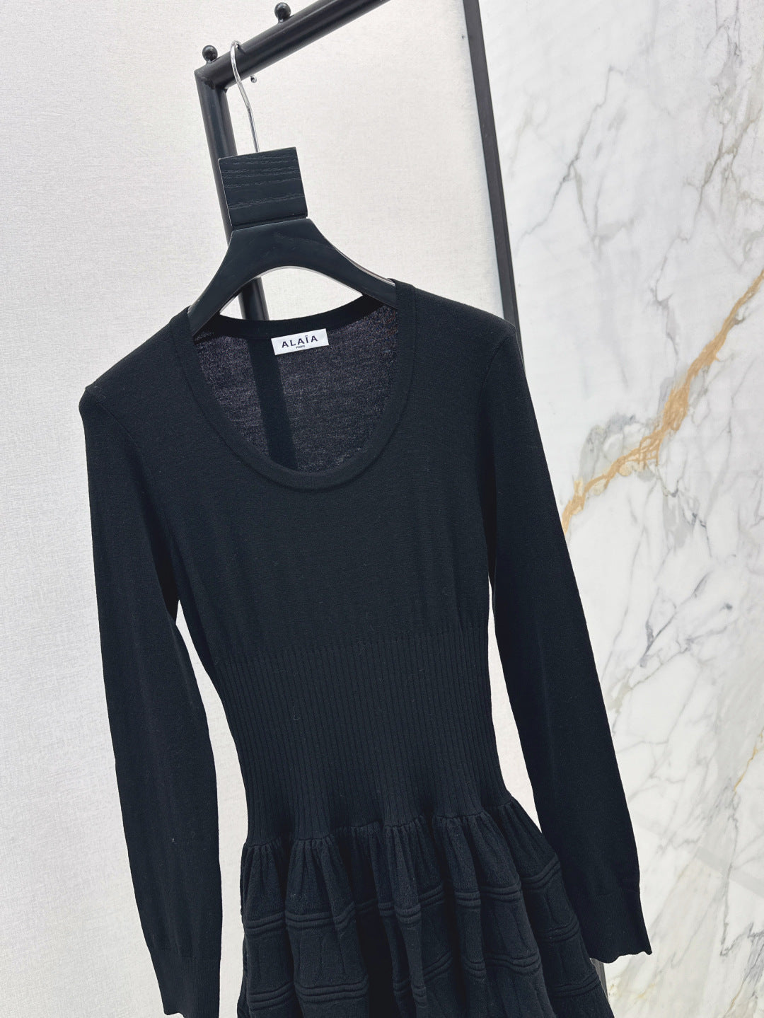 Ala 25fw wool dress