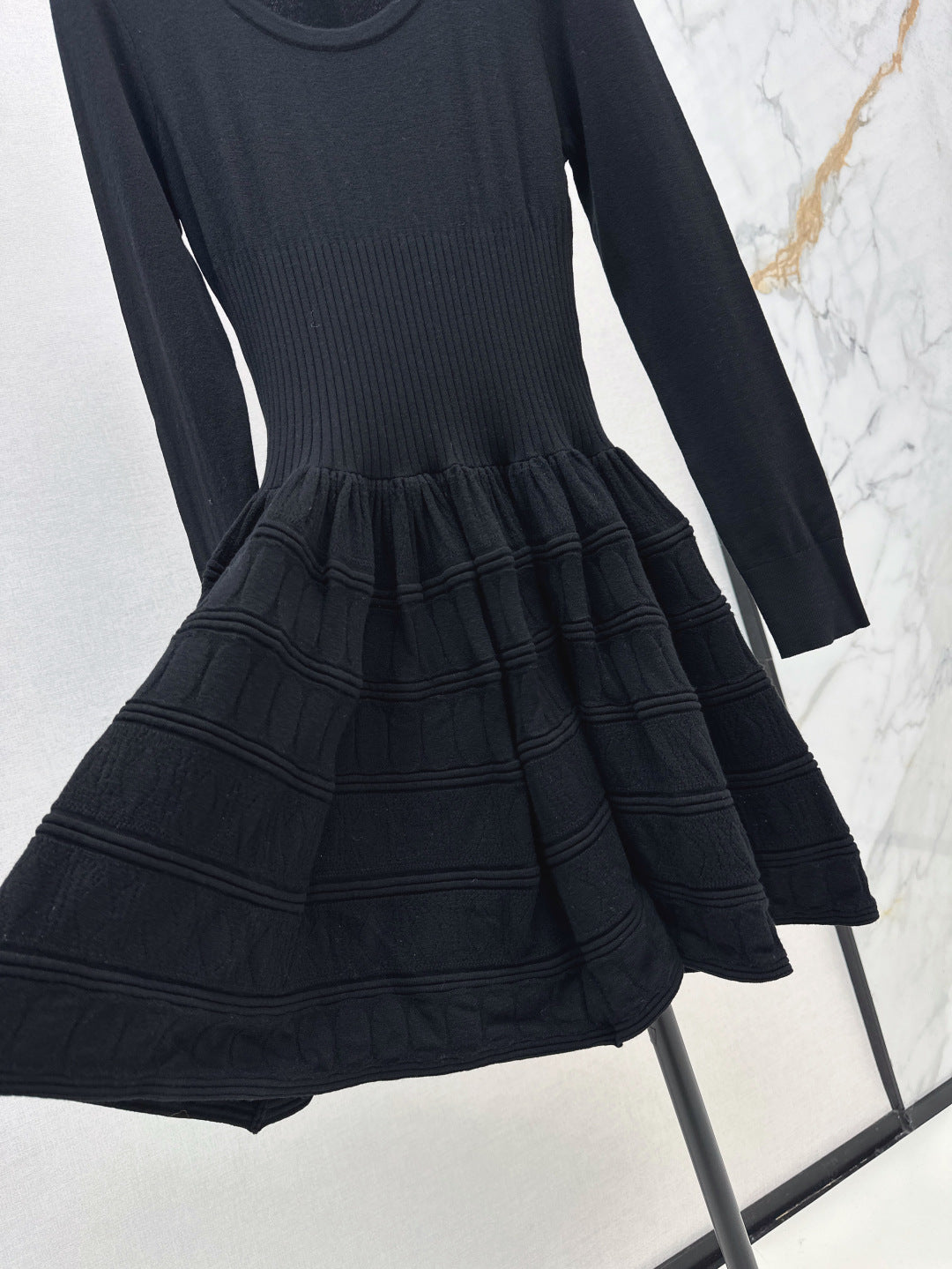 Ala 25fw wool dress