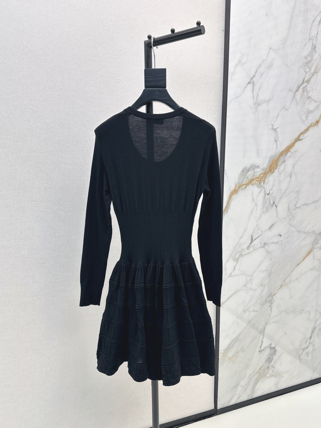 Ala 25fw wool dress