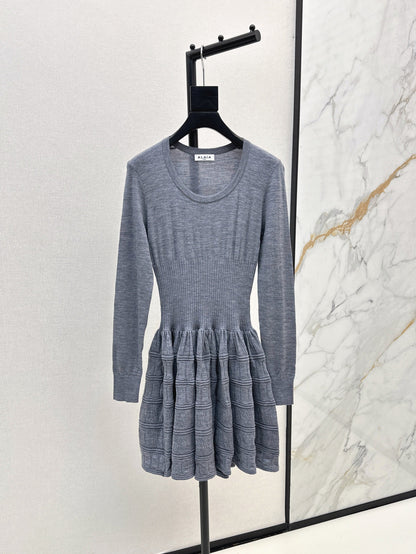 Ala 25fw wool dress