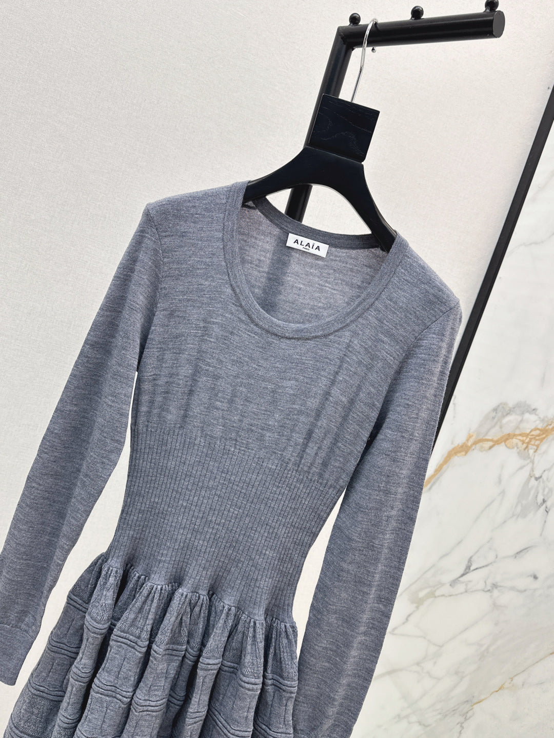 Ala 25fw wool dress