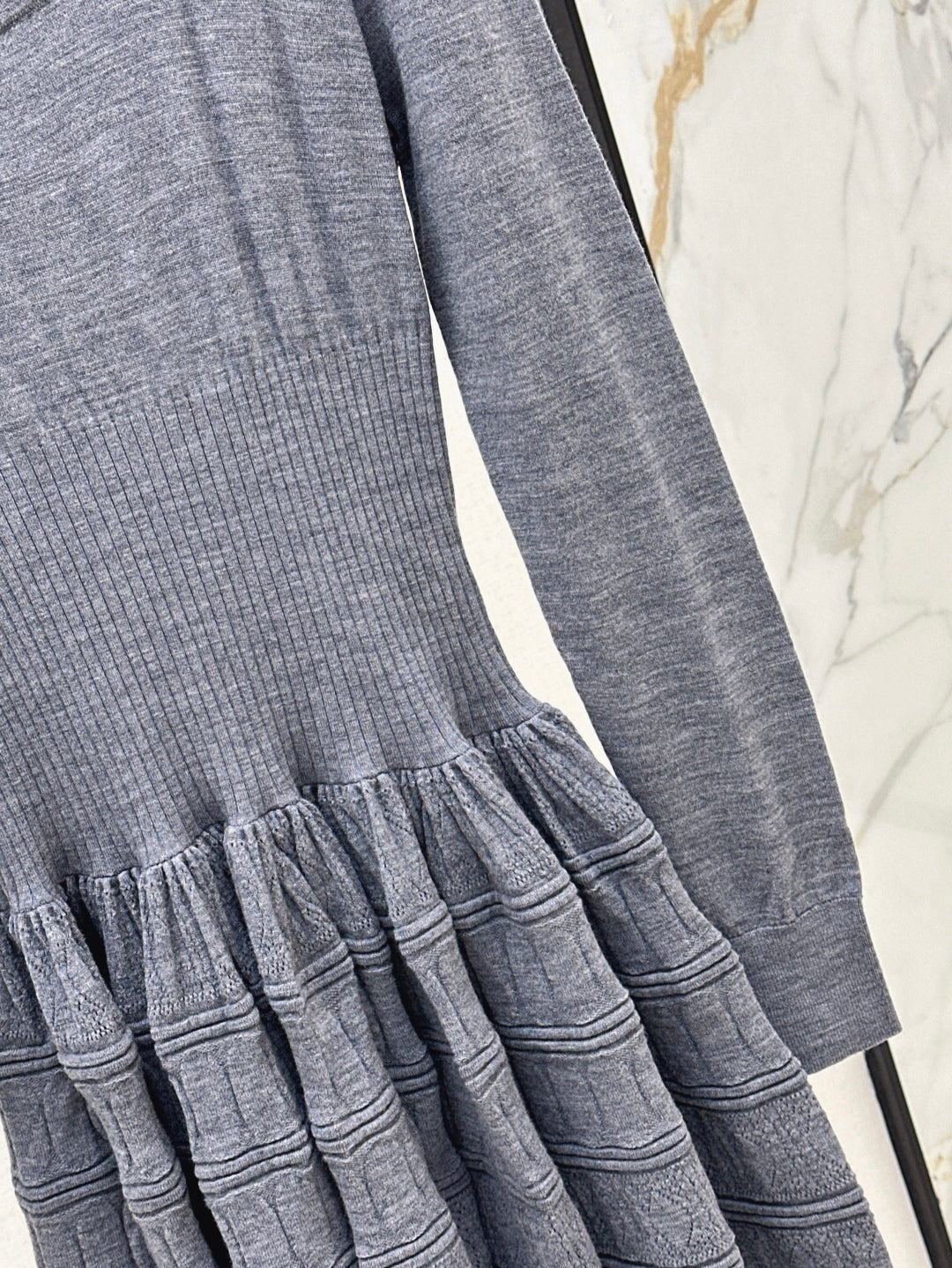 Ala 25fw wool dress