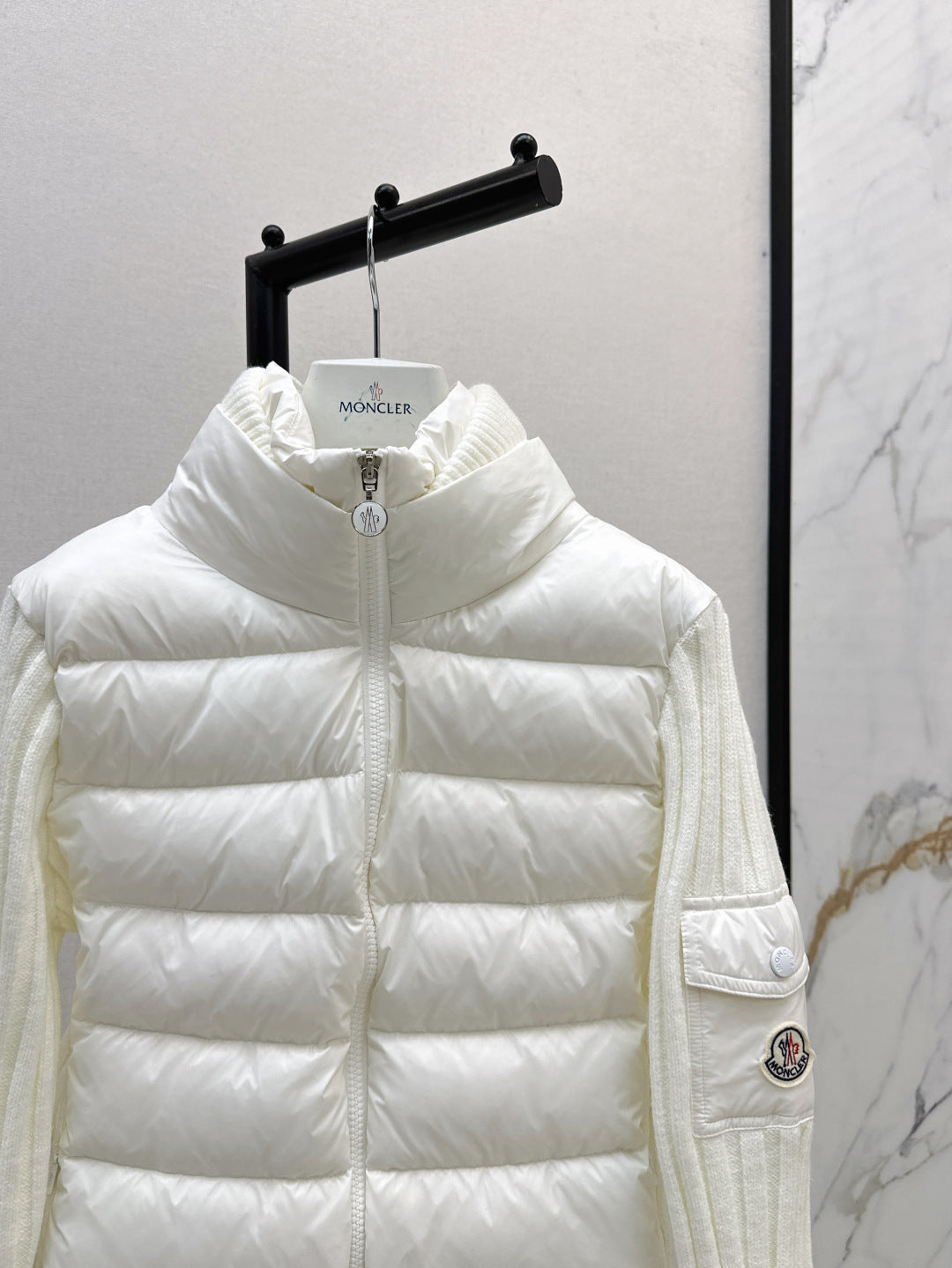 Monc 25fw donw jacket