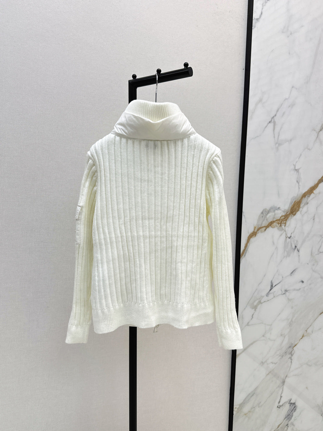 Monc 25fw donw jacket