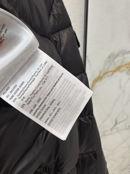 Monc 25fw down jacket