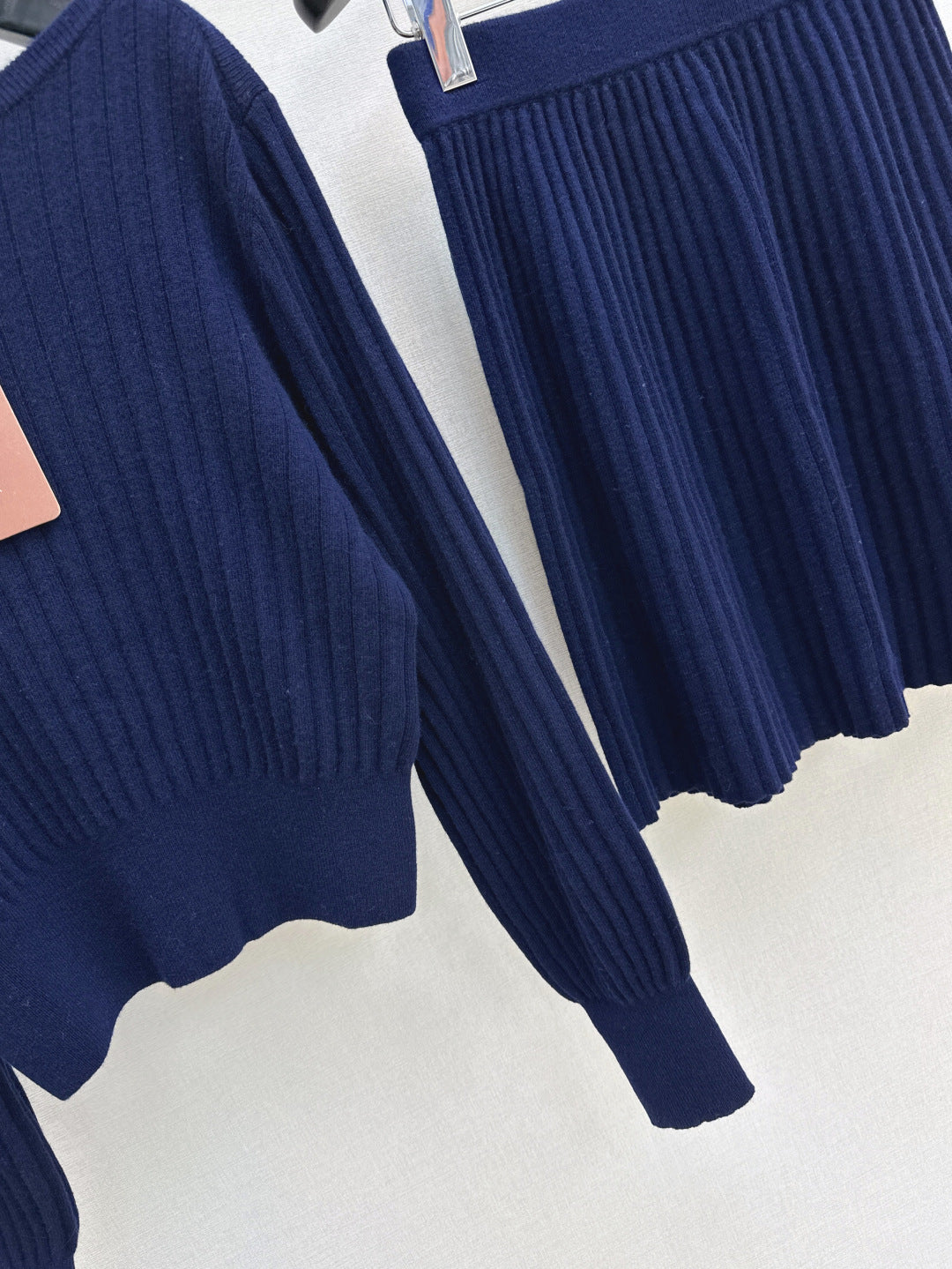 Loro 25fw cashmere knitted suit