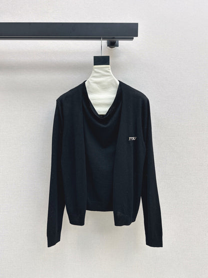 Miu 25fw knitted set