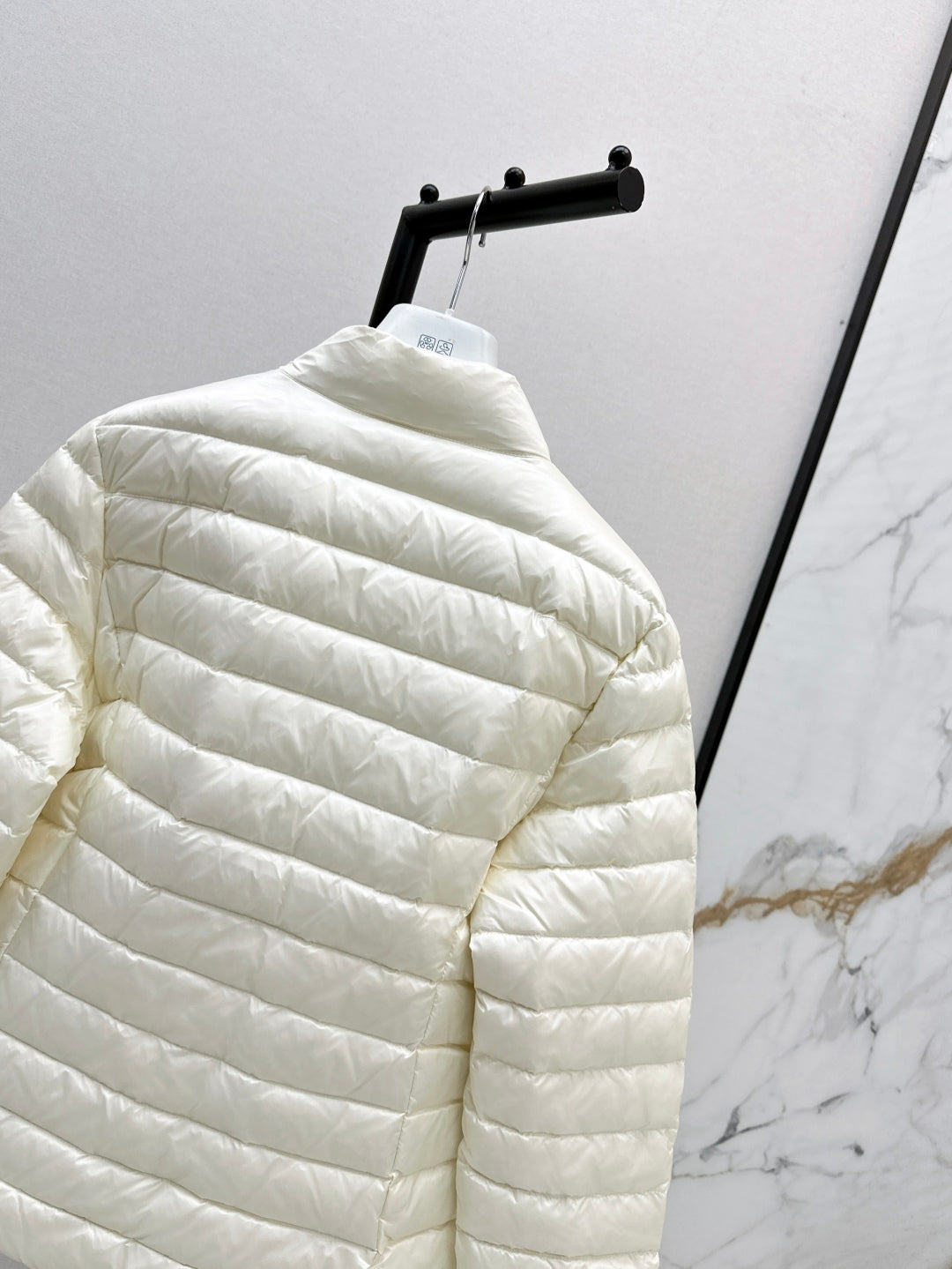 Monc 25fw down jacket