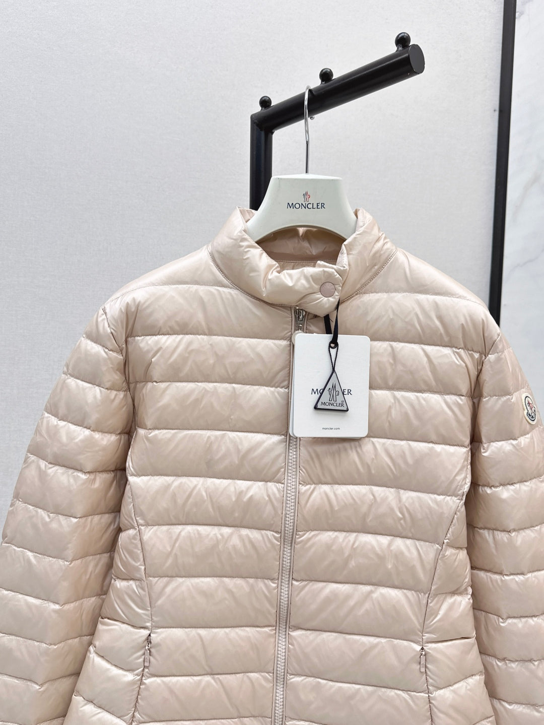 Monc 25fw down jacket
