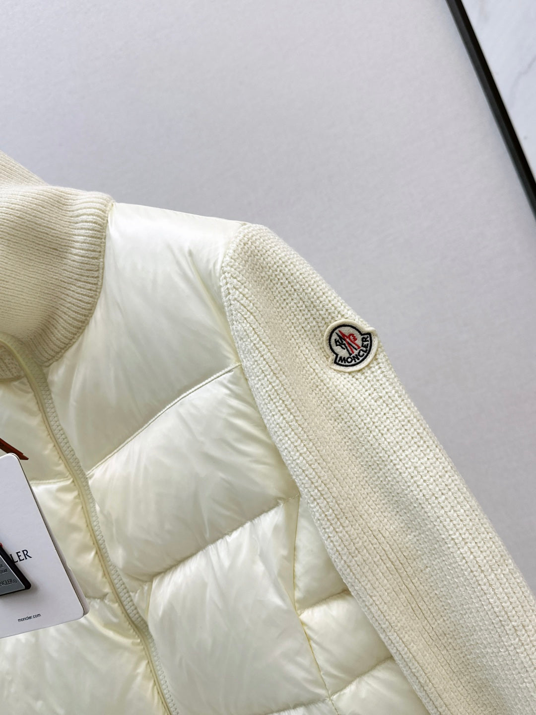 Monc 25fw down jacket
